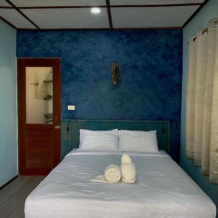 Pp Land Beach Eco Resort Koh Phayam Exterior photo